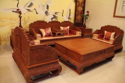 荷花寶座沙發產品圖片相冊 —— 榮登紅木藝術殿堂，品味歲月的沉靜與瑰麗 —— 由樂意紅木家具批發中心呈現